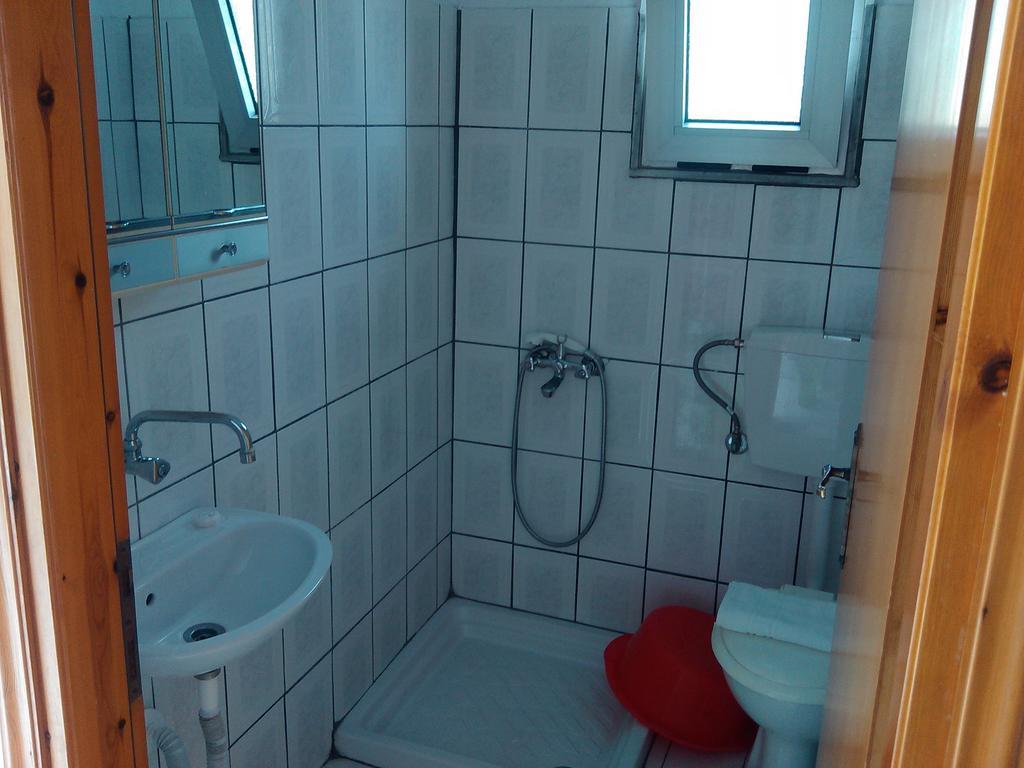 House Mantesos Appartement Koinira Buitenkant foto