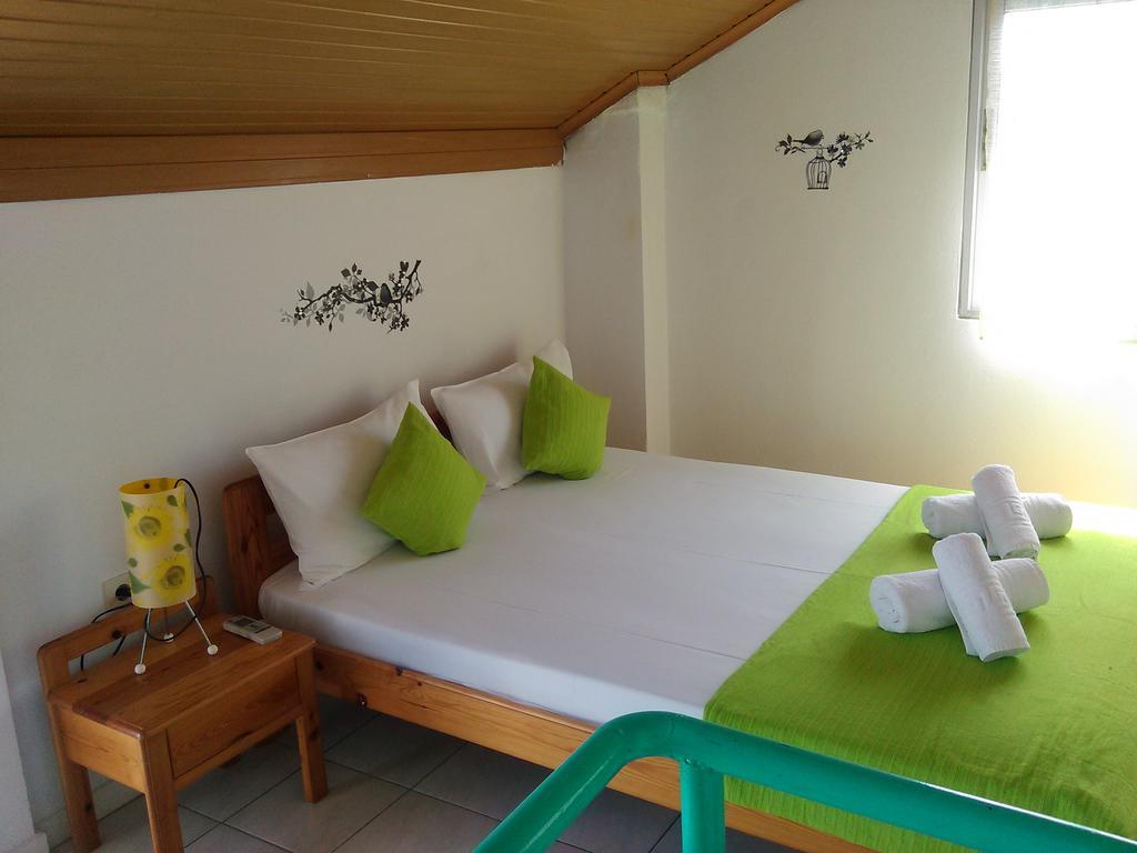 House Mantesos Appartement Koinira Buitenkant foto
