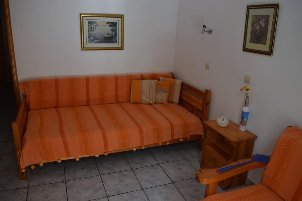 House Mantesos Appartement Koinira Buitenkant foto